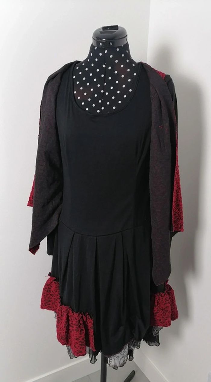 Robe et veste asymétrique 2 en 1 noir rouge Taille M C'fait pour vous - photo numéro 4