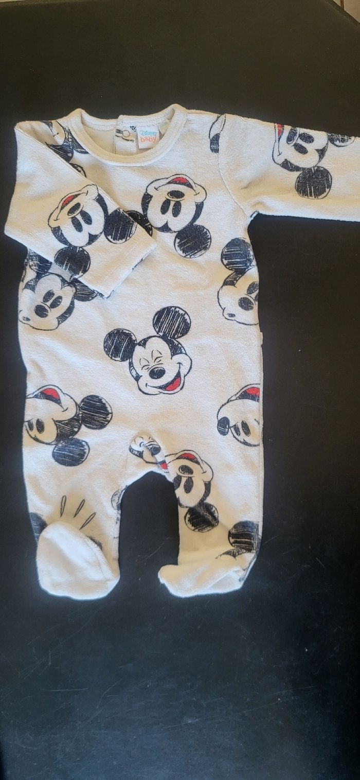 Pyjama mickey - photo numéro 2
