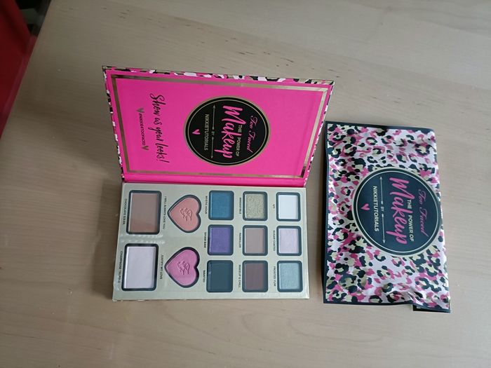 LOT DE 4 PALETTES TOO FACED A PETIT PRIX - photo numéro 3
