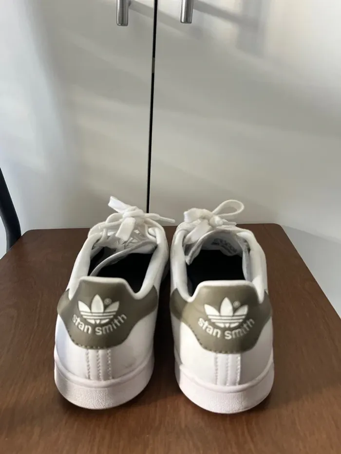 Stan Smith blanche et grise - photo numéro 4