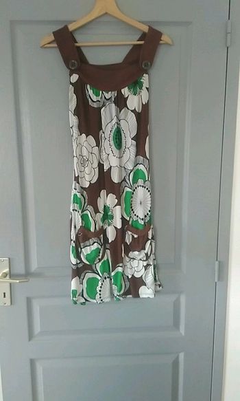 Robe ete femme a fleurs taille m       14