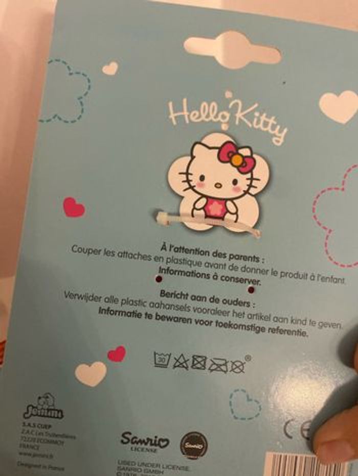 Lot  Hello kitty : chausson et doudou - photo numéro 5