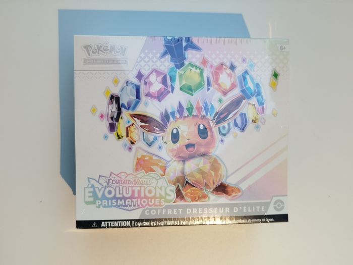 Lot de 2 : Pokémon ETB Coffret Dresseur d'élite EV8.5 Evolutions Prismatiques Neuf et scellé - photo numéro 3