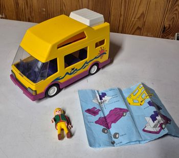 Playmobil 3945 camping car 1997