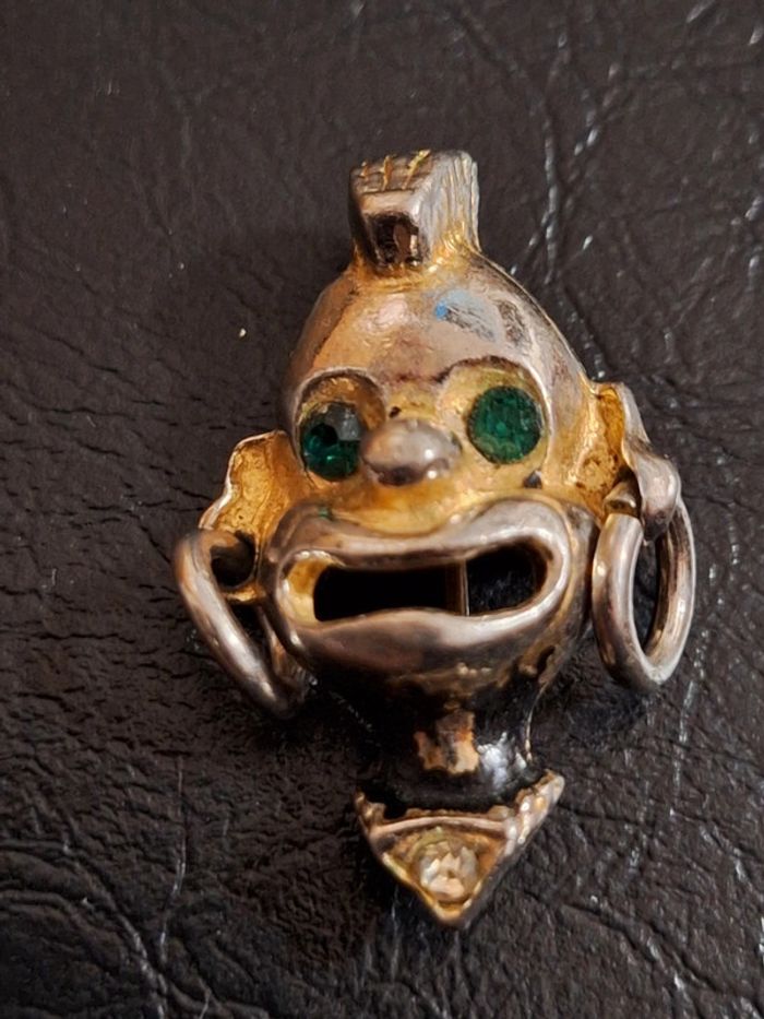 🌟 Broche originale en métal bicolore 🌟 - photo numéro 3