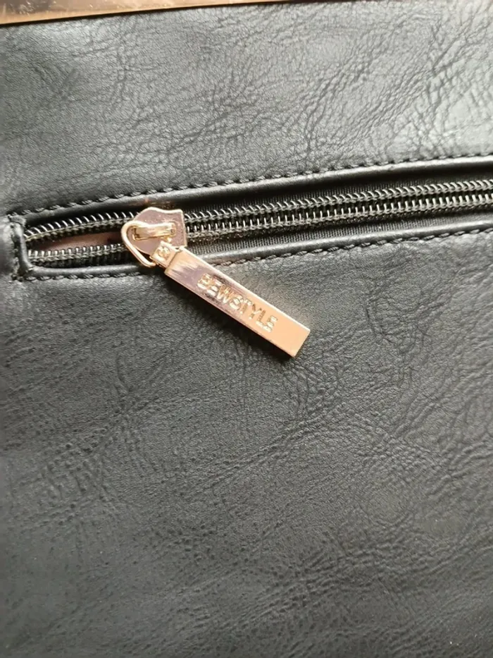 Sac à main noir et doré - photo numéro 4