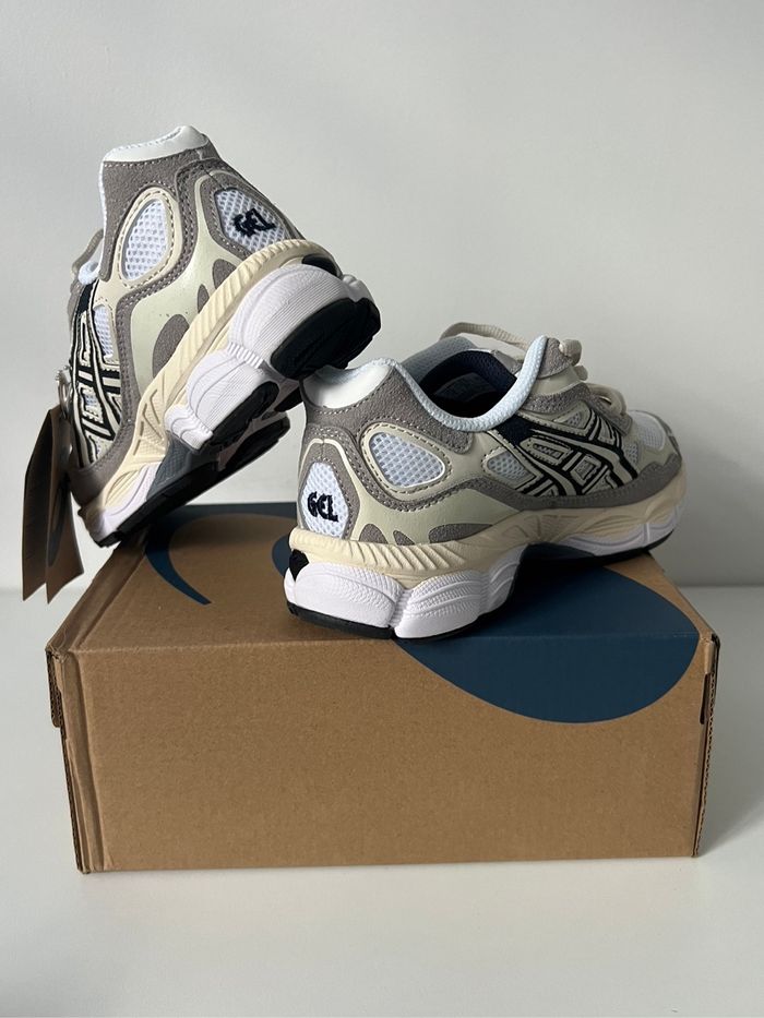 Chaussure Asics GEL - photo numéro 5