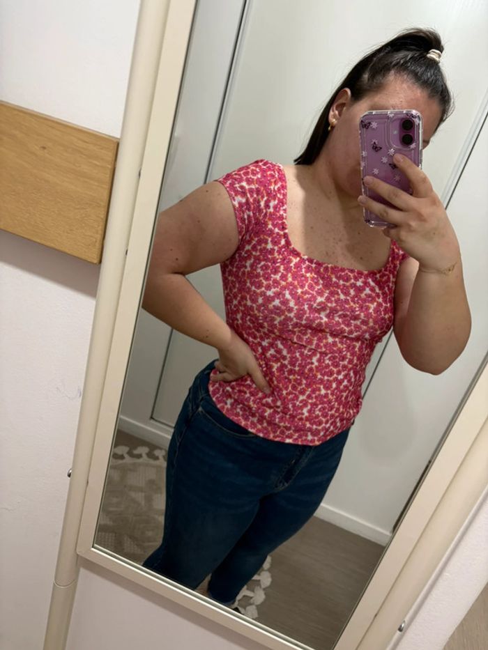 T shirt à fleurs - photo numéro 7