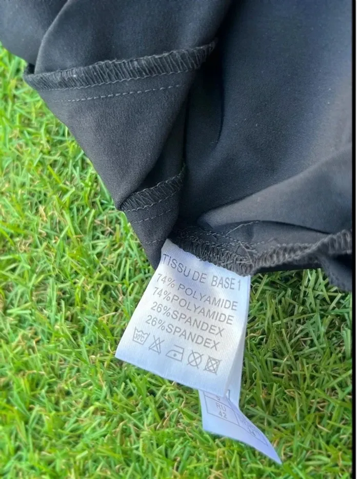 Robe Fred neuve - taille 36 - photo numéro 4