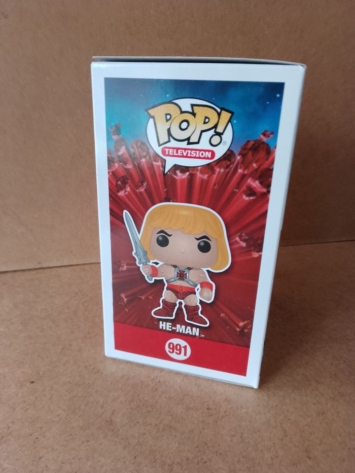 Figurine funko pop 991 masters of the universe he-man neuve - photo numéro 4