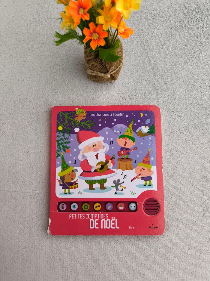 Livre sonore Petites comptines de Noël Milan