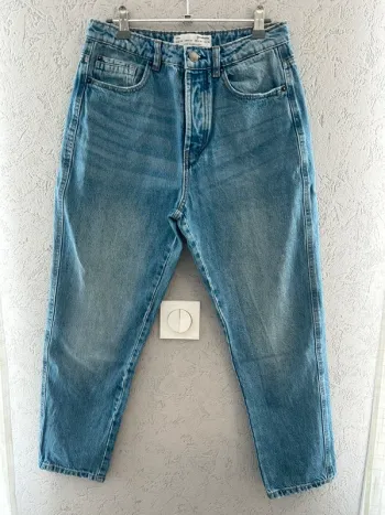 Jeans mom