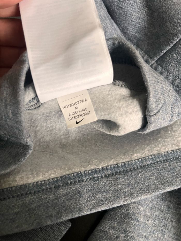 Sweat Nike à capuche - photo numéro 5