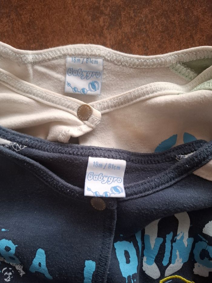 Lot pyjamas 18 mois - photo numéro 3