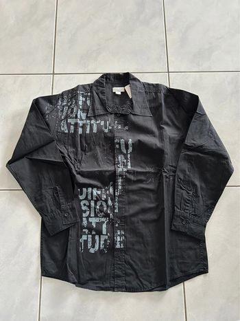Chemise noire 14 ans