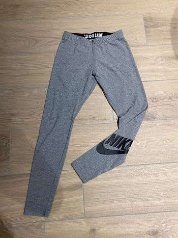 Nike legging taille M