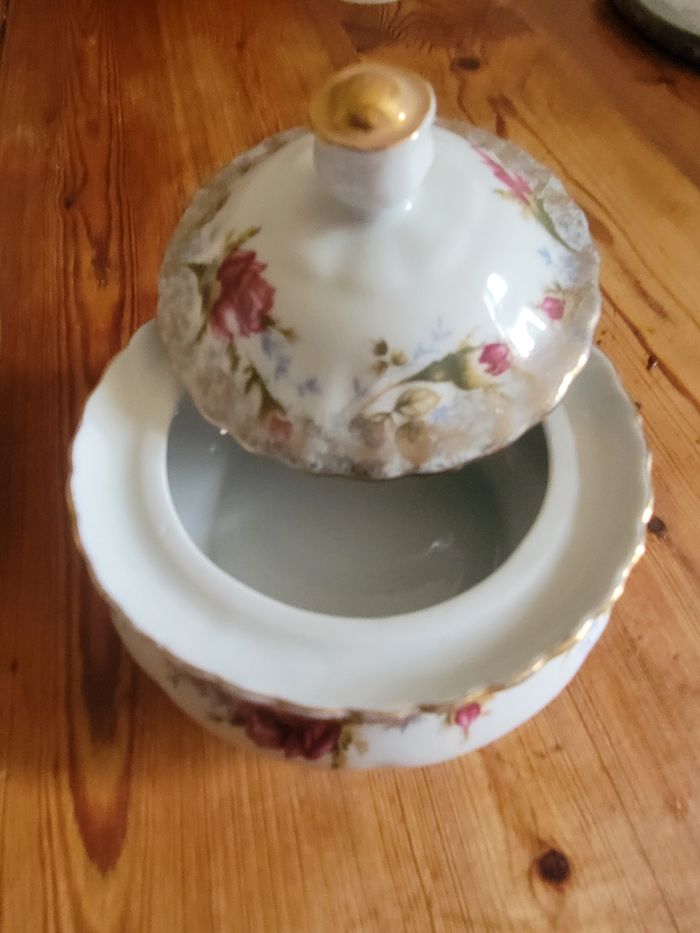 Service de table porcelaine - photo numéro 3