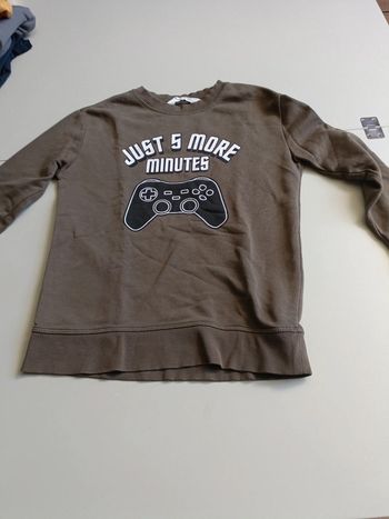 Pull h&M 8-10 ans manette