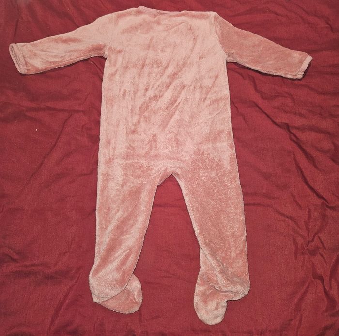Sur-pyjama - photo numéro 2
