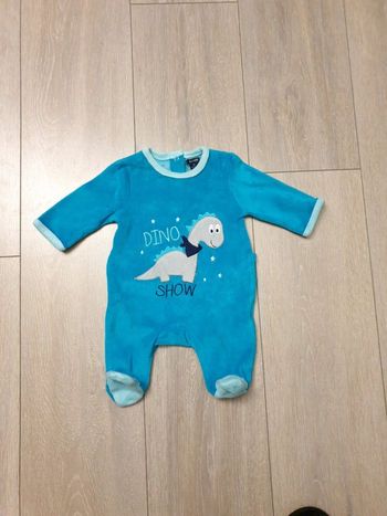 Pyjama bleu turquoise.  Garçon 1 mois. Marque Kiabi