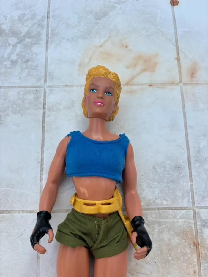 Figurine vintage Action Man – Natalie Poole – Hasbro 1996 – Rare - photo numéro 2