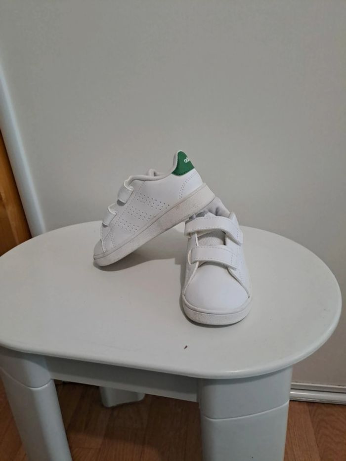Basket adidas 24 - photo numéro 3