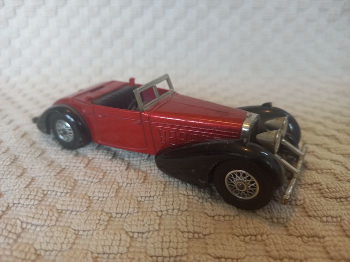 Véhicule miniature vintage – Hispano-Suiza 1938 (Matchbox Y-17) - photo numéro 2