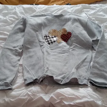 Sweat trois coeurs