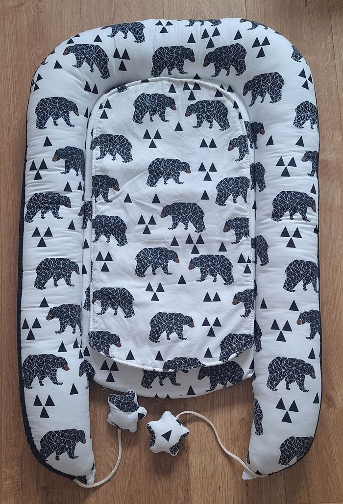 Réducteur de lit bébé - photo numéro 2