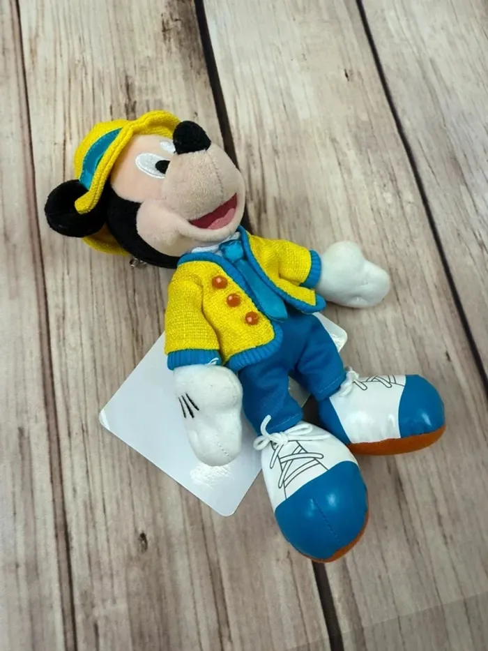 Peluche Disney Mickey Mouse import Japon Tokyo Disneyland - photo numéro 12
