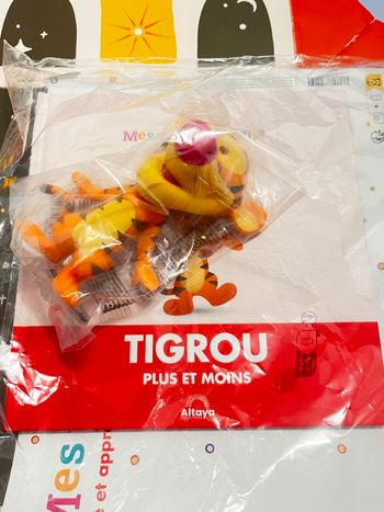 Livre Disney mes premiers amis sous blister