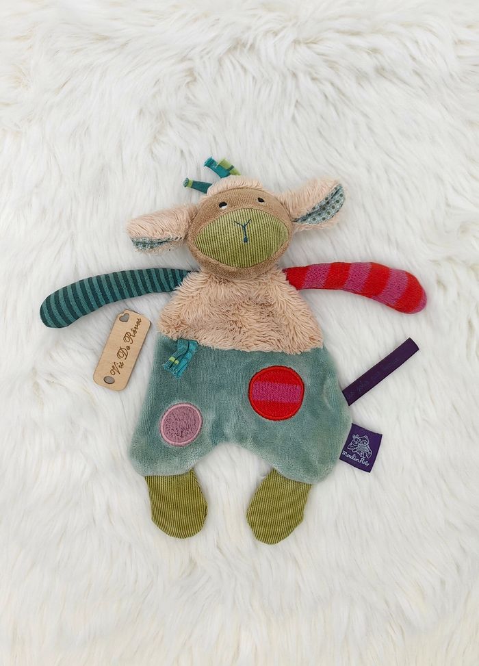 Doudou plat Mouton Les Jolis Pas Beaux Moulin Roty Achat