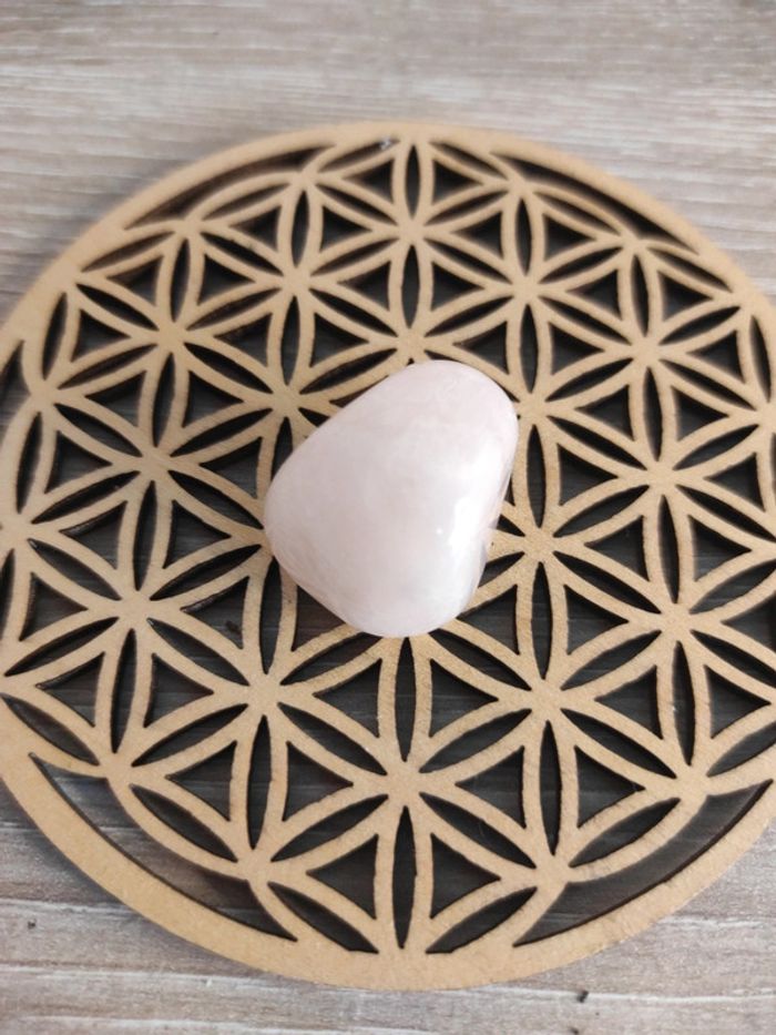 🔮 Pierre roulée en quartz rose – 2 cm - photo numéro 3