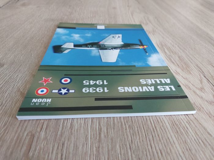 Livre Seconde Guerre mondiale  "Les avions alliés 1939-1945" Crépin-Leblond - photo numéro 6
