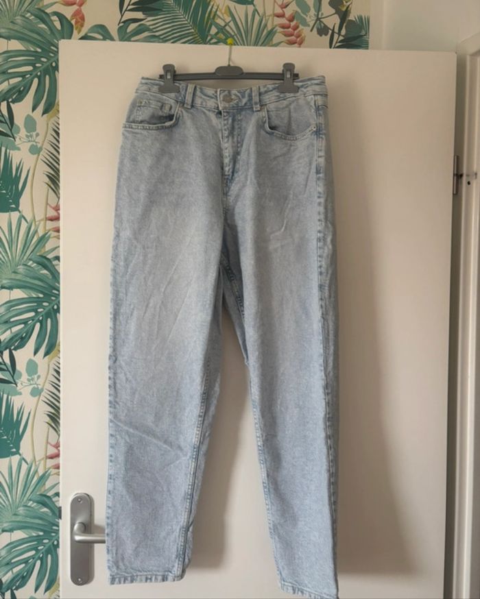 Jean MOM