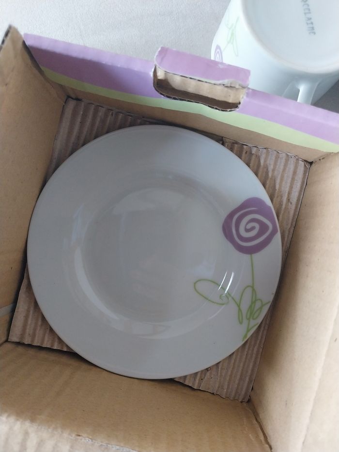 Set petit déjeuner neuf - photo numéro 4