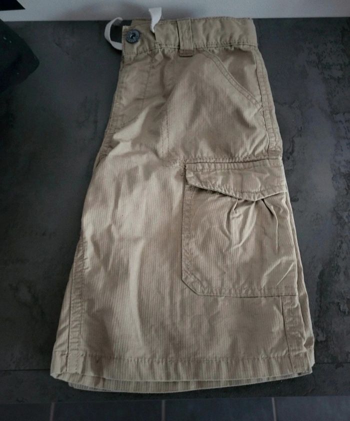 Lot de vêtements 8ans - photo numéro 3