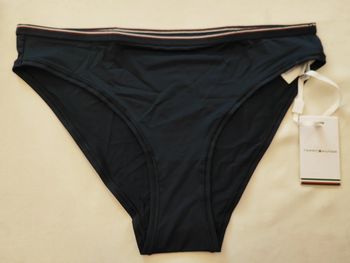 Bas de maillot de bain bleu marine tommy Hilfiger taille S neuf