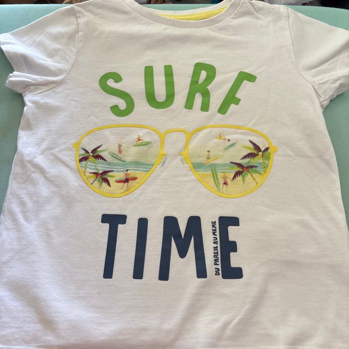 Vends lot de trois tee shirts marques dpam et okaidi taille 5 ans très bon état - photo numéro 4