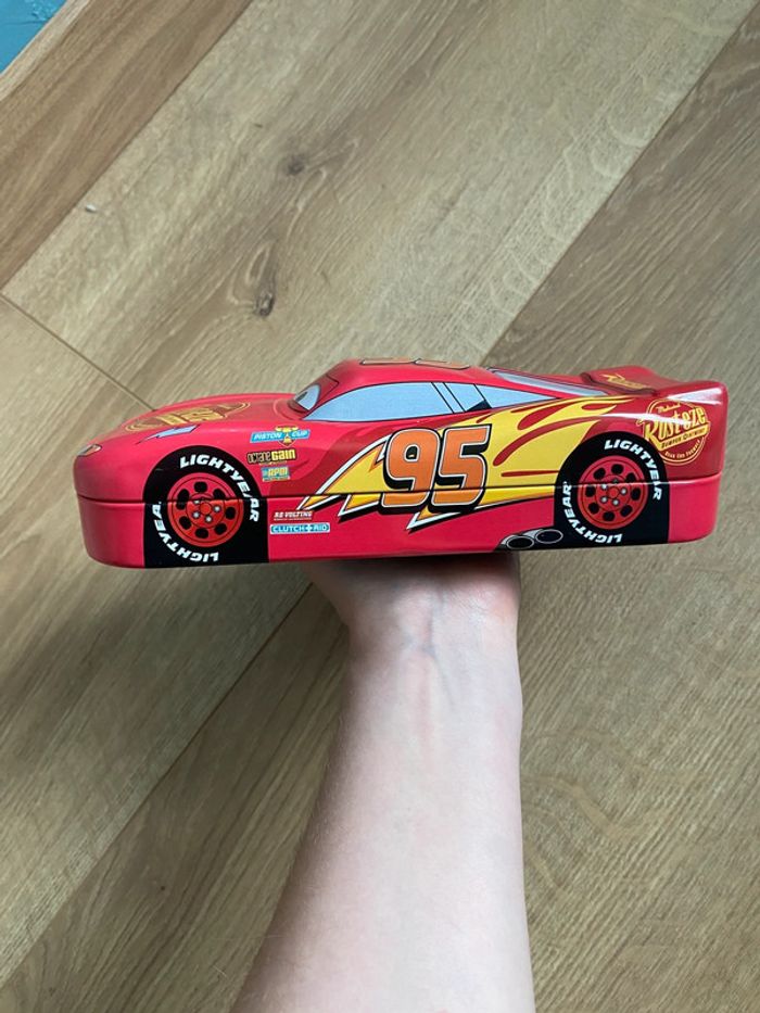 Boîte en métal flash mc Queen Cars 3 disney - photo numéro 6