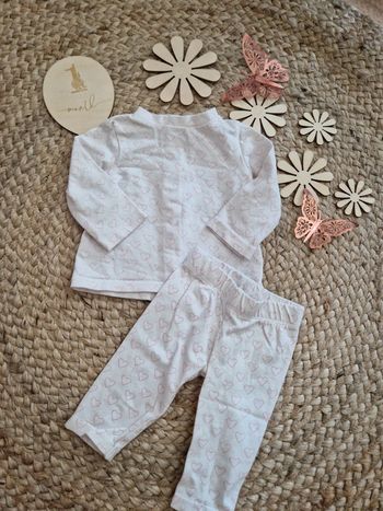 Ensemble haut et bas motifs cœur blanc et rose bébé fille 1 mois