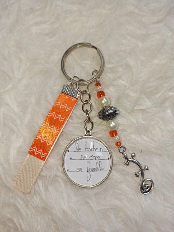 Porte clé famille " Le bonheur se créé en famille "