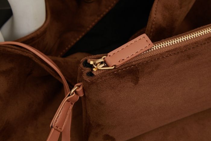 Yves Saint Laurent 8010 - photo numéro 4