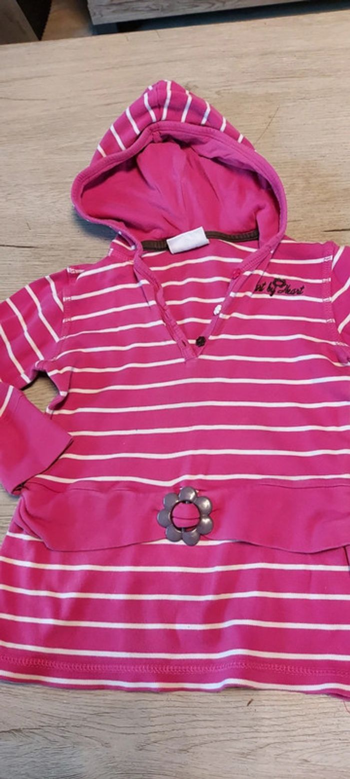 Tunique rose lignée blanche, à capuche, 3/4 ans, Dopodopo, bon état - photo numéro 6