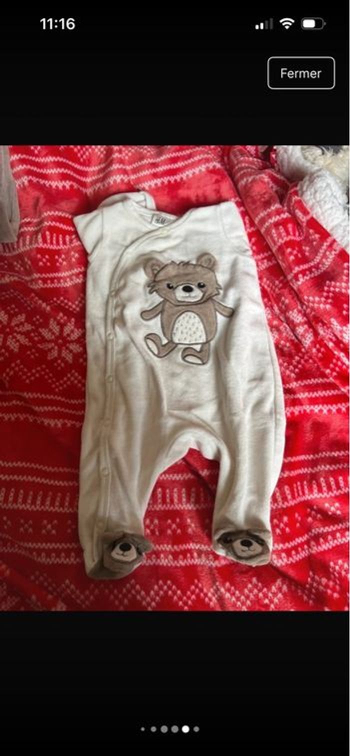 Lot pyjama 1 mois - photo numéro 5