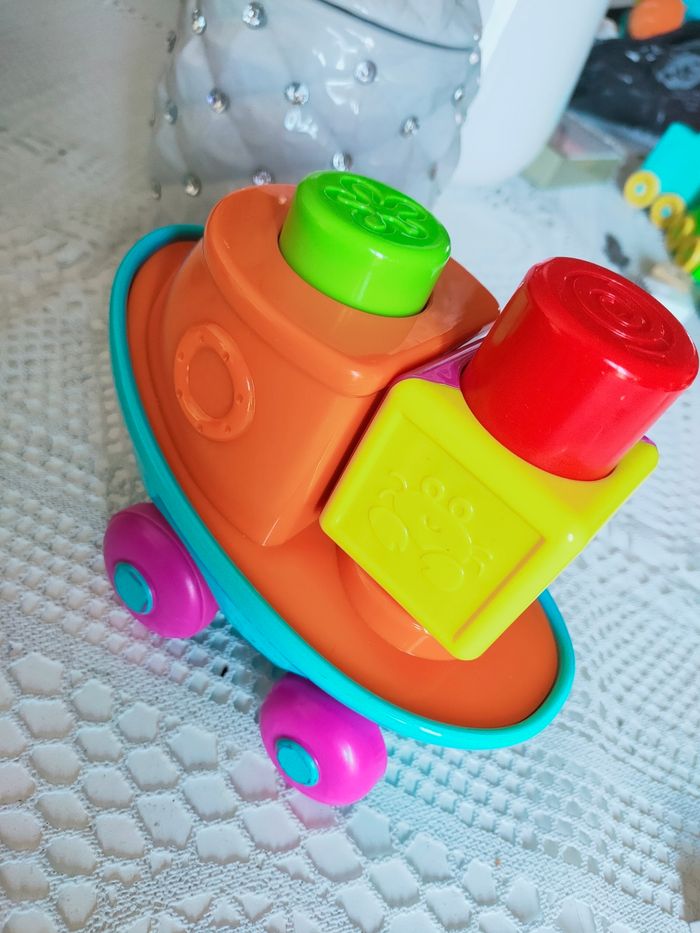 Bateau roulant Fisher Price - photo numéro 2