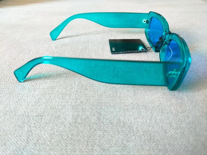 Lunettes de soleil bleu rectangulaires unisexe – UV400 catégorie 2 - photo numéro 3