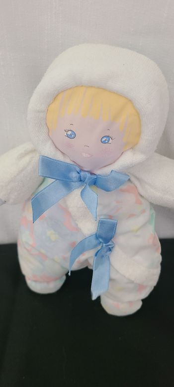 Mundia - poupée de chiffon vintage caprice