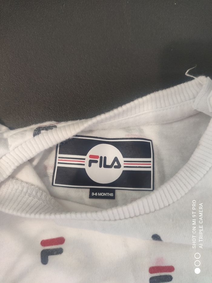 Tee-shirt fila - photo numéro 2