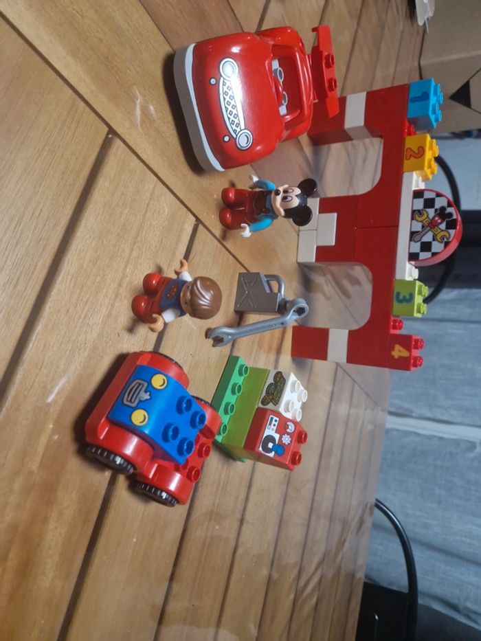 Lego duplo Le garage - photo numéro 3